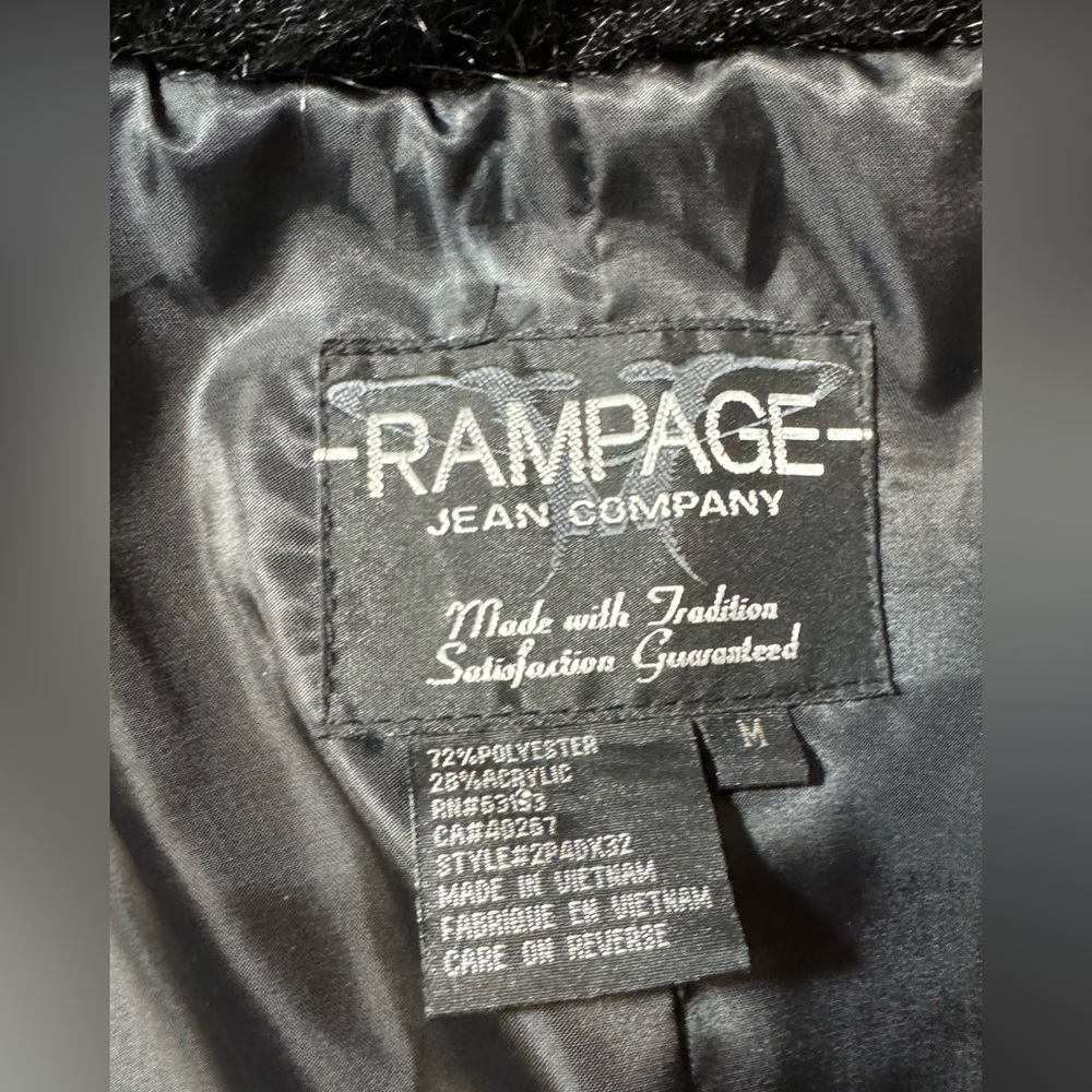 Vintage Rampage Black Faux Fur Coat Size Medium - Picture 9 of 13